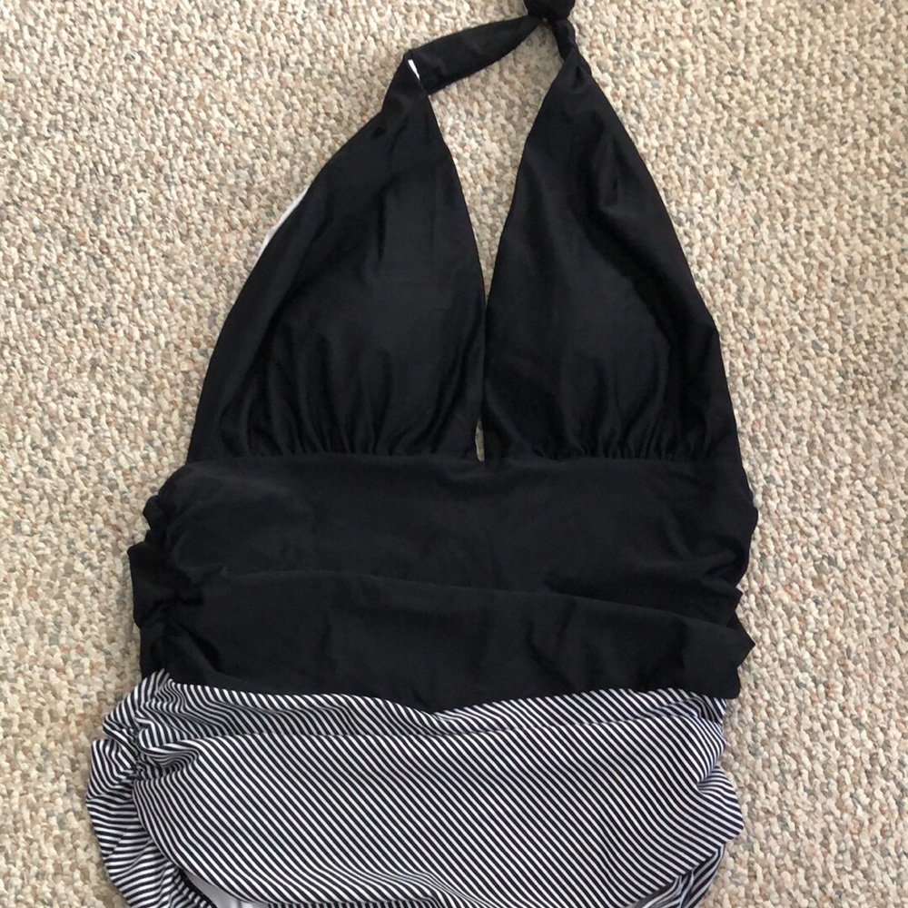 One piece swimsuit